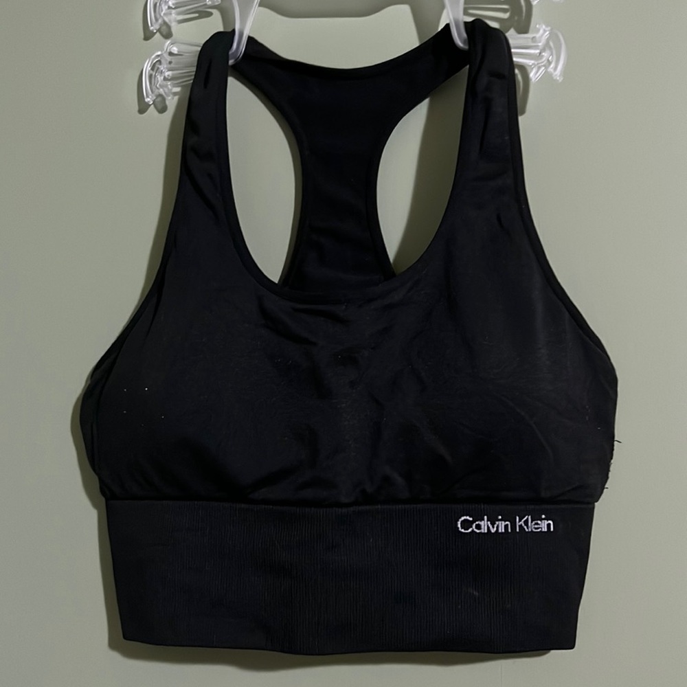 3/$40 NWOT. CALVIN KLEIN sports bra.